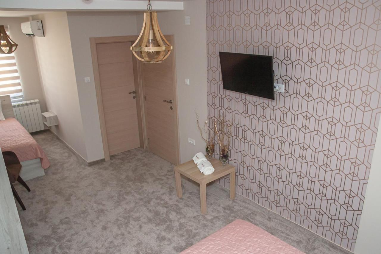 Mehana Apartmani Λέσκοβατς Εξωτερικό φωτογραφία